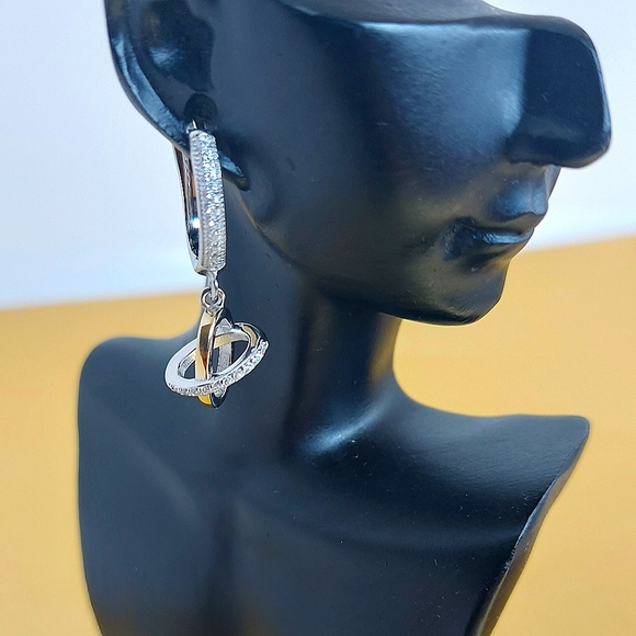 925 Sterling Silver Gold Plated Earrings. - Picture 3 of 4